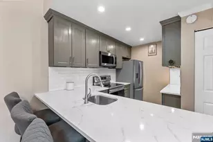 753 Summer 3D, Newark, NJ 07104 - Photo 11