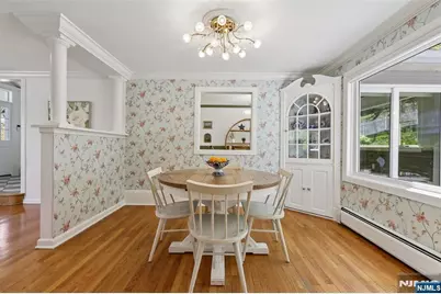 63 Danebury Downs, Upper Saddle River, NJ 07458 - Photo 9