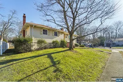 103 Hickory Street, Washington Township, NJ 07676 - Photo 3