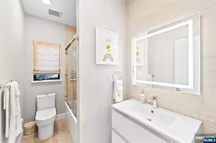 606 Undercliff Ave 1, Edgewater, NJ 07020 - Photo 19