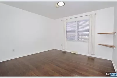 31 Madison Avenue, Demarest, NJ 07627 - Photo 11