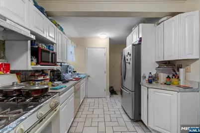 117 10th Street, Passaic, NJ 07055 - Photo 3