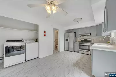 2410 3rd Street, Fort Lee, NJ 07024 - Photo 13