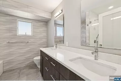 746 Undercliff Avenue B #B, Edgewater, NJ 07020 - Photo 23