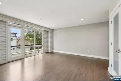 746 Undercliff Avenue B #B, Edgewater, NJ 07020 - Photo 7