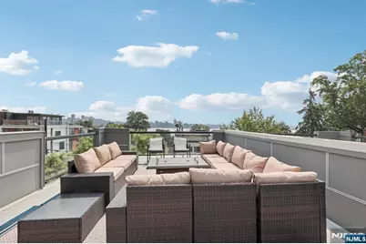 746 Undercliff Avenue B #B, Edgewater, NJ 07020 - Photo 47