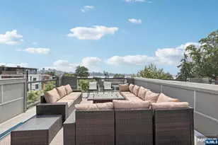 746 Undercliff Ave B, Edgewater, NJ 07020 - Photo 47