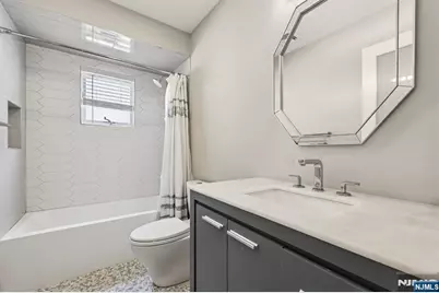 746 Undercliff Avenue B #B, Edgewater, NJ 07020 - Photo 27