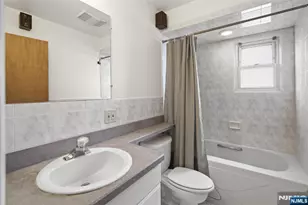 1774 Rensselaer Rd, Teaneck Township, NJ 07666 - Photo 9