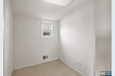 1774 Rensselaer Road, Teaneck Township, NJ 07666 - Photo 11