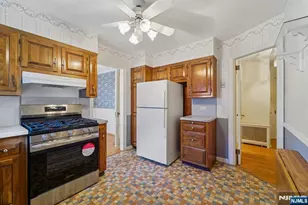 55 Victor Pl, Hawthorne, NJ 07506 - Photo 11