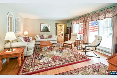 45 Indian Road, Wayne, NJ 07470 - Photo 5
