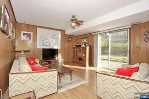 18 Schirra Dr, Wanaque, NJ 07465 - Photo 29