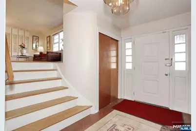 18 Schirra Drive, Wanaque, NJ 07465 - Photo 5