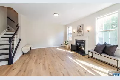 23 Devonshire Drive 118 #118, Clifton, NJ 07013 - Photo 11