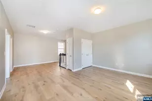 23 Devonshire Dr 118, Clifton, NJ 07013 - Photo 29
