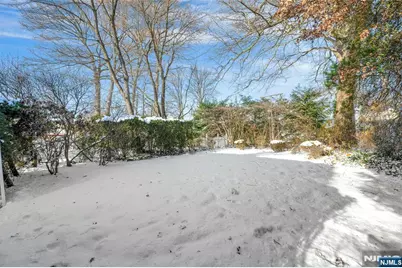 208 W Passaic Avenue, Bloomfield, NJ 07003 - Photo 17