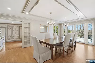 307 Freemans Lane, Franklin Lakes, NJ 07417 - Photo 17