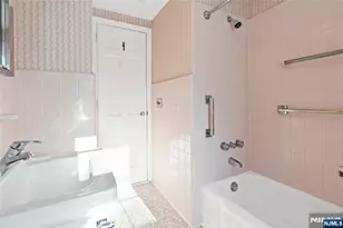 524 Harristown Rd, Glen Rock, NJ 07452 - Photo 21