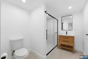 5 Colleen St, Newark, NJ 07106 - Photo 13