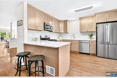 404 Green Mountain Road, Mahwah, NJ 07430 - Photo 17