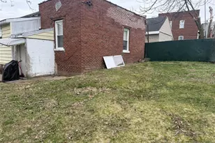 92 Naples Pl, Garfield, NJ 07026 - Photo 3