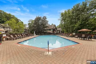 1612 Faulkner Ct, Mahwah, NJ 07430 - Photo 11