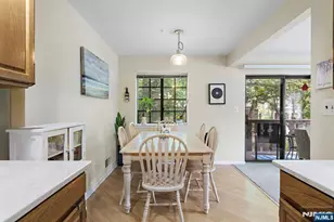 1612 Faulkner Ct, Mahwah, NJ 07430 - Photo 3