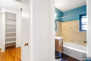 3061 Edwin 3E, Fort Lee, NJ 07024 - Photo 13