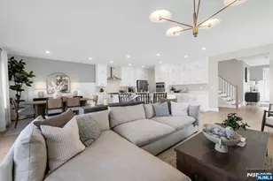 20 Arlington Way, Oakland, NJ 07436 - Photo 5