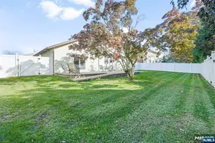 16 Agawam Dr, Wayne, NJ 07470 - Photo 33