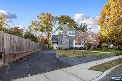 165 Pine Street, Hackensack, NJ 07601 - Photo 41