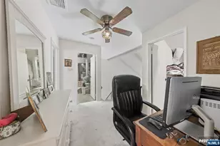 37-1 Tamaron Dr, Waldwick, NJ 07463 - Photo 23