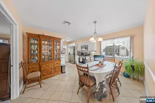 37-1 Tamaron Dr, Waldwick, NJ 07463 - Photo 15