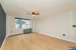 1 Wall Street 1E, Fort Lee, NJ 07024 - Photo 11