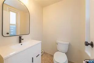 1 Wall Street 1E, Fort Lee, NJ 07024 - Photo 15