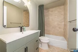 1 Wall Street 1E, Fort Lee, NJ 07024 - Photo 19