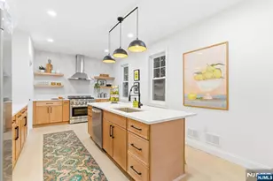 41 Entwistle Ave, Nutley, NJ 07110 - Photo 9