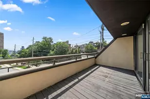 300 Gorge Road 38, Cliffside Park, NJ 07010 - Photo 31