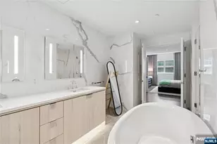 800 Ave At Port Imperial Blvd 517, Weehawken, NJ 07086 - Photo 23