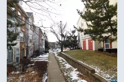 92 13th Avenue, Newark, NJ 07103 - Photo 5