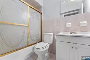 32 Hayward Pl, Wallington, NJ 07057 - Photo 19