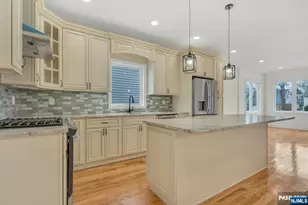 372 Rutherford Blvd, Clifton, NJ 07014 - Photo 7