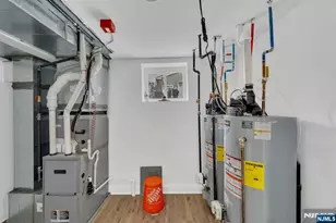 372 Rutherford Blvd, Clifton, NJ 07014 - Photo 35