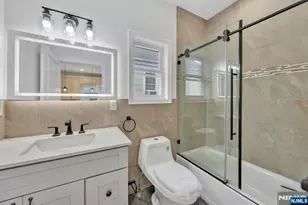 372 Rutherford Blvd, Clifton, NJ 07014 - Photo 27