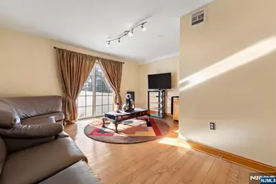 126 Amherst Street, East Orange, NJ 07018 - Photo 11