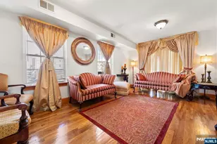 126 Amherst St, East Orange, NJ 07018 - Photo 5