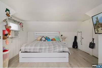 97 Long Hill Drive, Clifton, NJ 07013 - Photo 15