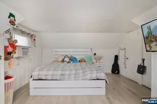 97 Long Hill Dr, Clifton, NJ 07013 - Photo 15