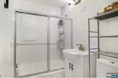 97 Long Hill Drive, Clifton, NJ 07013 - Photo 9